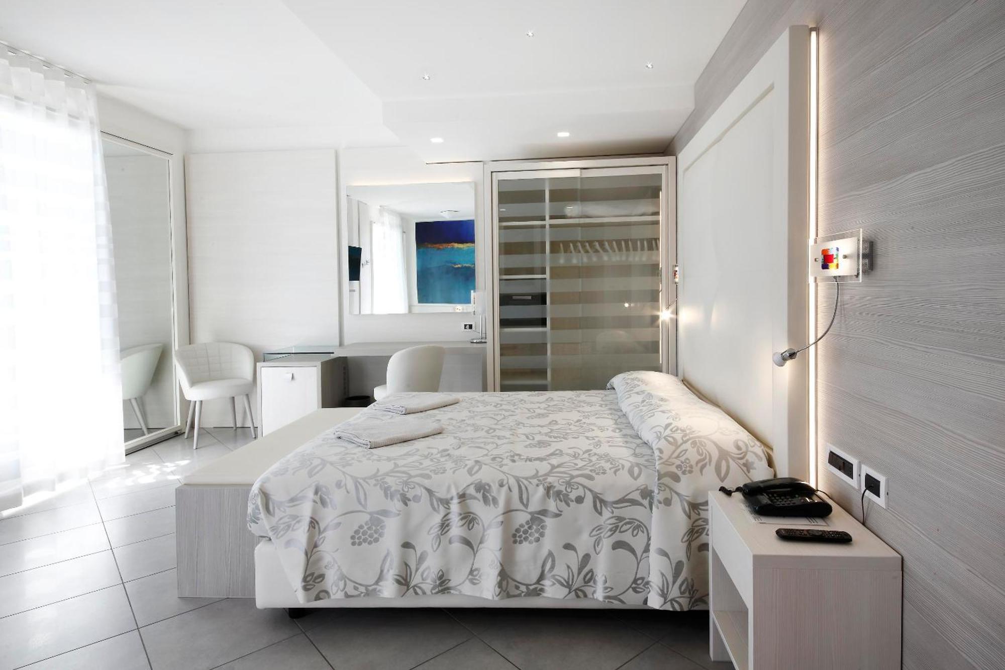 Grande Albergo Marin Lignano Sabbiadoro Eksteriør bilde