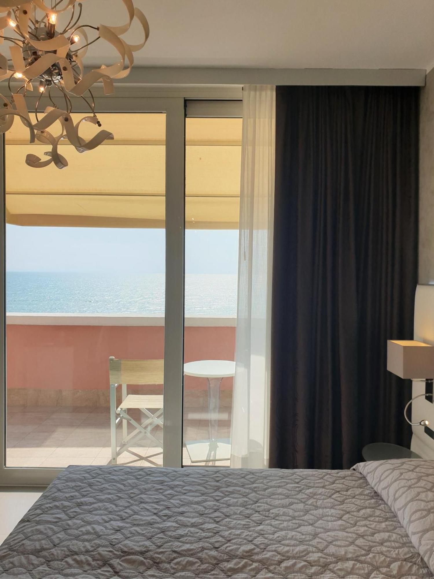 Grande Albergo Marin Lignano Sabbiadoro Eksteriør bilde