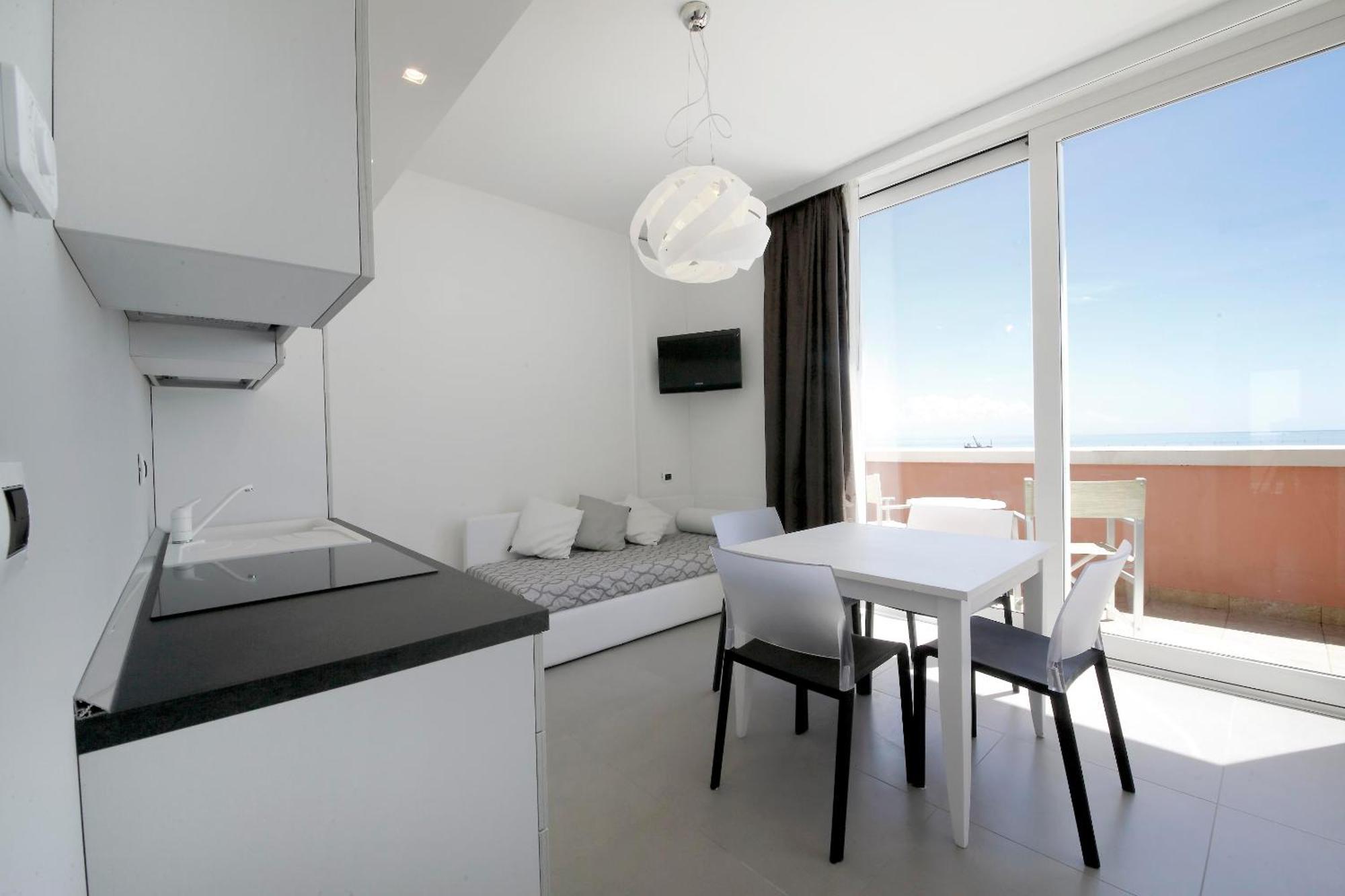 Grande Albergo Marin Lignano Sabbiadoro Eksteriør bilde